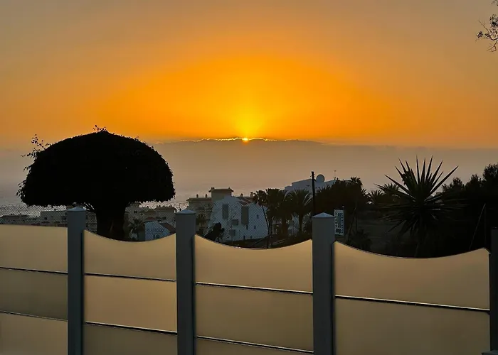 Relaxing Ocean View, Spacious Art Apartment With Large Terrace, Near Best Costa Adeje Beaches